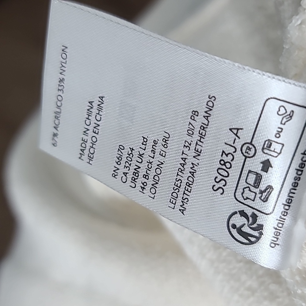 MAEVE by Anthropologie Collarless Tipped Knit Jacket in Beige and Blue - Picture 7 of 9